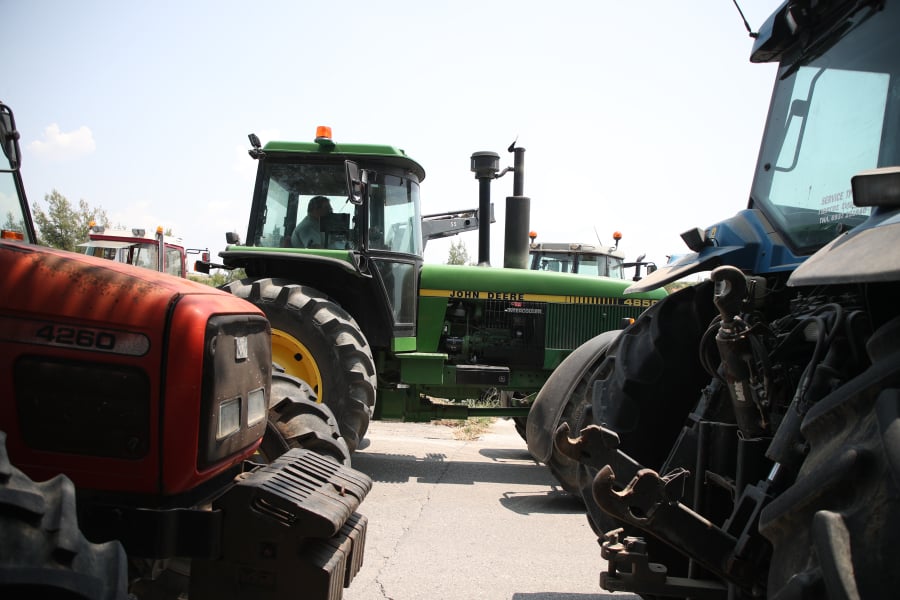 Πληρωμές ΟΠΕΚΕΠΕ: Αγωνία στους αγρότες - Πανικός κτηνοτρόφων με μειώσεις 95% μειώσεις πριν την προκαταβολή τσεκ