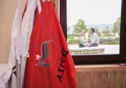 ΣΥΡΙΖΑ για επίθεση Χρυσαυγιτών: Δεν θα τους αφήσουμε να στάξουν το δηλητήριό τους σε νεανικές ψυχές