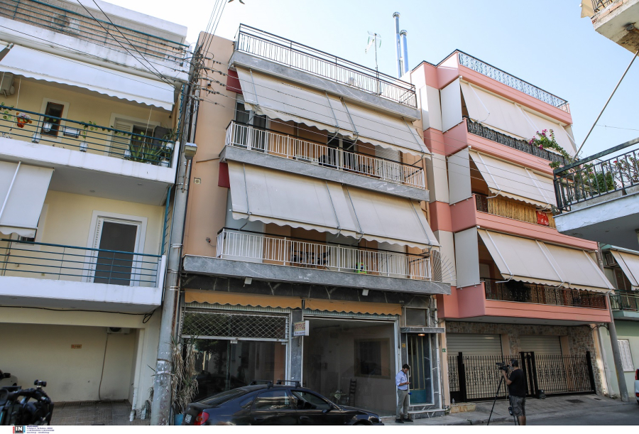 Περιστέρι: Ασύλληπτος και... άφαντος ο 22χρονος Πακιστανός - Η συγκλονιστική αποκάλυψη του πατέρα της 17χρονης (βίντεο)