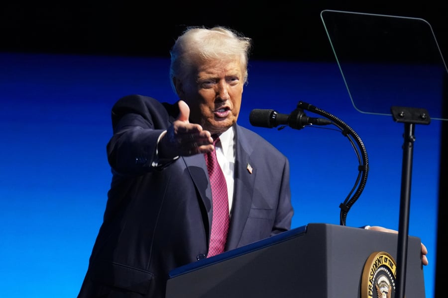 Η πρώτη αντίδραση Τραμπ για Μαμντάνι: Έχουμε να επιλέξουμε ανάμεσα στον κομμουνισμό και την κοινή λογική