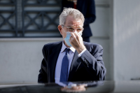 «Αιχμές» Πάιατ για τη στάση ΣΥΡΙΖΑ στη συμφωνία Ελλάδας – ΗΠΑ: Μένω έκπληκτος