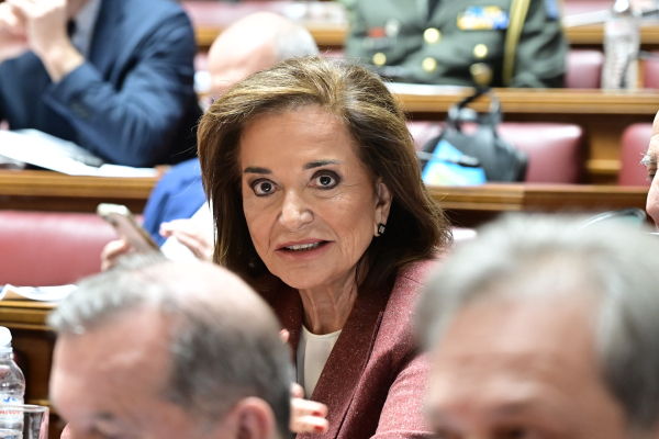 Η «σπασμένη πόρτα» της Ντόρας