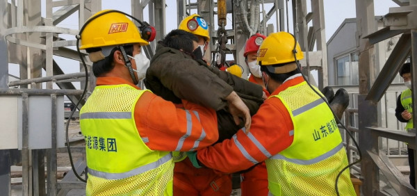 Κίνα: Χθες διάσωση, σήμερα τραγωδία - Νεκροί εντοπίστηκαν εννέα από τους εγκλωβισμένους μεταλλωρύχους