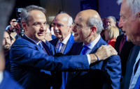 16ο Συνέδριο ΝΔ - Χατζηδάκης: Να είμαστε παρόντες στα εύκολα και στα δύσκολα