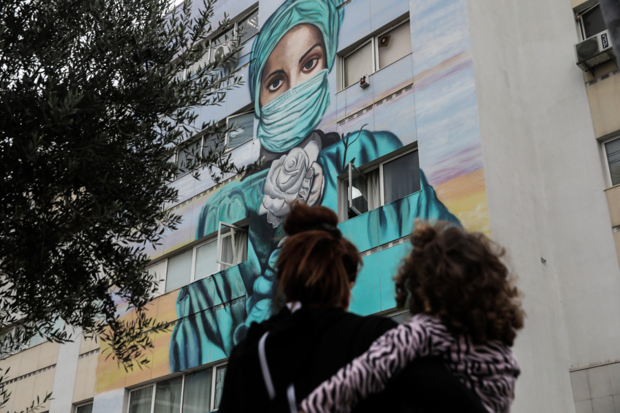 Τζάνειο: «Η μαμά σπαρταρούσε» - Συγκλονίζει ο γιος της 62χρονης με τη λάθος μετάγγιση αίματος