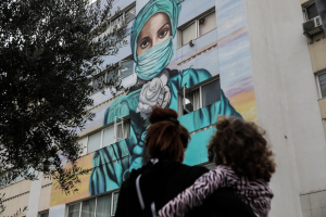 Τζάνειο: «Η μαμά σπαρταρούσε» - Συγκλονίζει ο γιος της 62χρονης με τη λάθος μετάγγιση αίματος