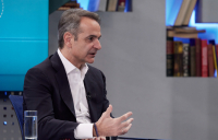 ΣΥΡΙΖΑ για συνέντευξη Μητσοτάκη: Σε παράλληλο σύμπαν, μακριά απο τα προβλήματα της κοινωνίας