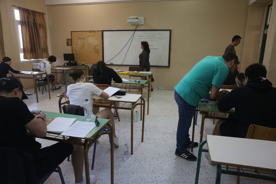 Πανελλήνιες 2025 ΕΠΑΛ: Αυτά είναι τα θέματα που «έπεσαν» στα Μαθηματικά