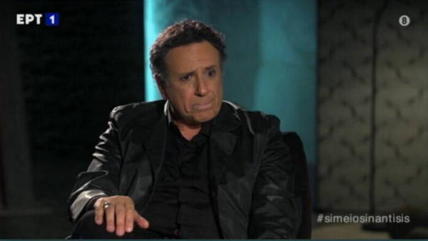 Συγκινήθηκε ο Χάρης Ρώμας: Η εξομολόγηση για τη δύσκολη σχέση με τον πατέρα του