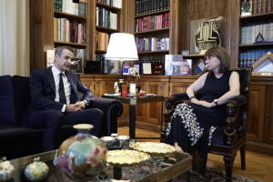 Μητσοτάκης σε Σακελλαροπούλου: Θρηνούμε 4 συμπολίτες μας, o πέλεκυς της Δικαιοσύνης θα είναι αμείλικτος