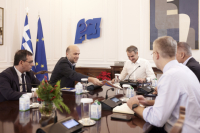 Περιοδικό «Σχεδία»: Ο Μητσοτάκης στηρίζει την υποψηφιότητα της Αθήνας για το Παγκόσμιο Κύπελλο Αστέγων 2027