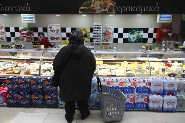 Νέες πληροφορίες για το Market Pass: Αναδρομικά έως 1.000 ευρώ για ψώνια όχι μόνο στα σούπερ μάρκετ