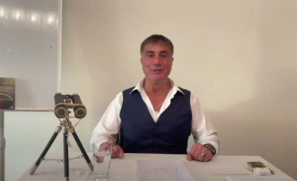 Η Τουρκία ζητά από τα ΗΑΕ τη σύλληψη και έκδοση του καταδικασμένου αρχιμαφιόζου Σεντάτ Πεκέρ (βίντεο)