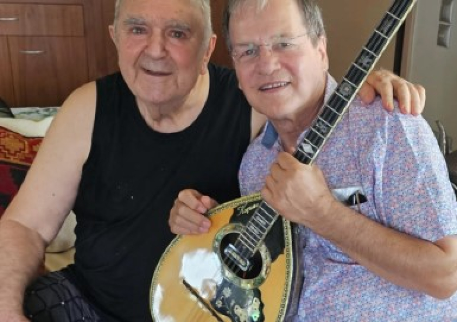 TIK TOK/ christodoulos.nik