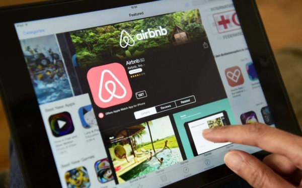 Άνοιξε η πλατφόρμα για το Airbnb - Πώς θα γίνουν οι εγγραφές