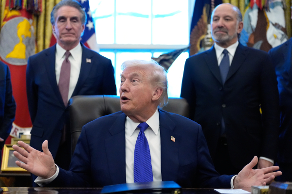 Ο Τραμπ ανακοινώνει τη δημιουργία αποθεματικού σπάνιων γαιών για την αμερικανική βιομηχανία