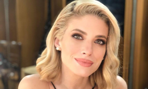 Γέννησε το πρώτο της παιδί η Ευαγγελία Αραβανή