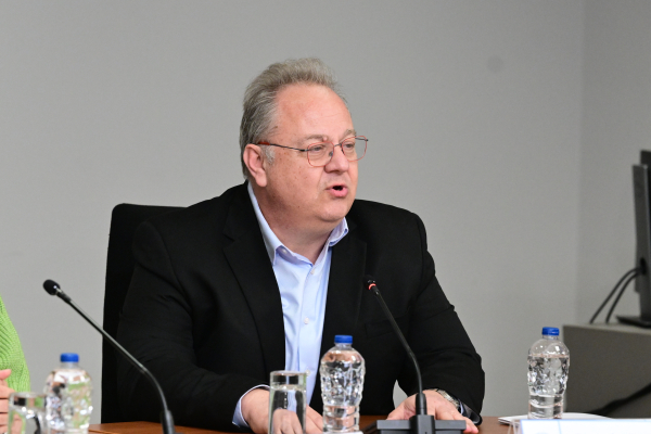 Κώστας Παπαζάχος για τον σεισμικό «χορό» στην Ήπειρο: Ζητά επαγρύπνηση - Τα μέτρα για τα απανωτά Ρίχτερ (βίντεο)