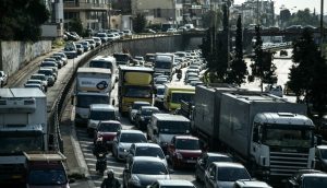 Απλοποιείται ο υπολογισμός του τέλους ταξινόμησης – Τι αλλάζει για οδηγούς και εισαγωγείς