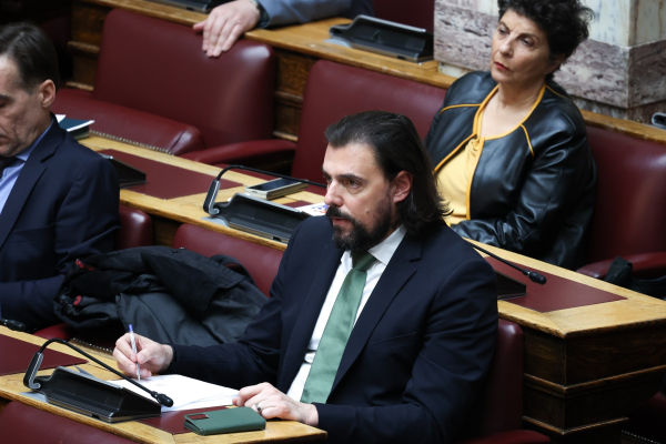 Ο Πέτρος Παππάς «στραβοκοιτάει» τώρα στη ΝΔ;