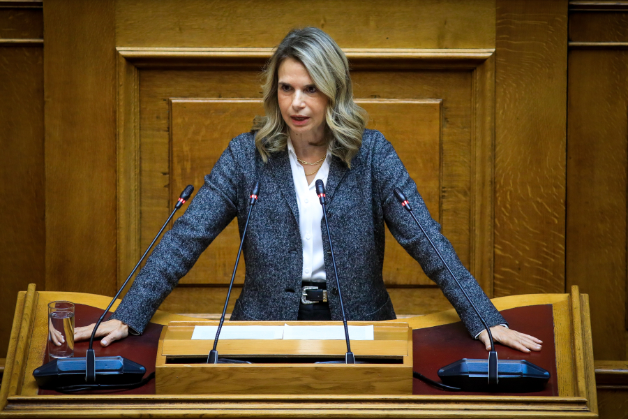 «Σκληρό ροκ» από τη Μιλένα