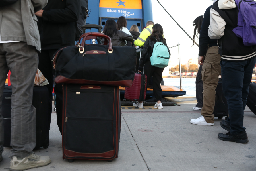 Πάσχα 2026: Αυξημένη κίνηση στα λιμάνια - Κικίλιας: «Με ασφάλεια και τάξη θα ταξιδέψουμε και θα επιστρέψουμε»