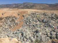 Στα «κάγκελα» κυβέρνηση και δήμοι για τα 240 εκατομμύρια του τέλους ταφής απορριμμάτων