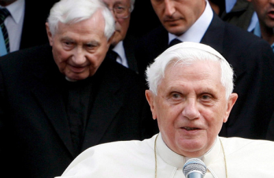 Πέθανε ο πρώην Πάπας Βενέδικτος