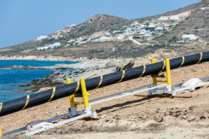 ΑΔΜΗΕ: Ξεκινά η κατασκευή των καλωδίων για την ηλεκτρική διασύνδεση Φολεγάνδρου -μήλου -Σερίφου