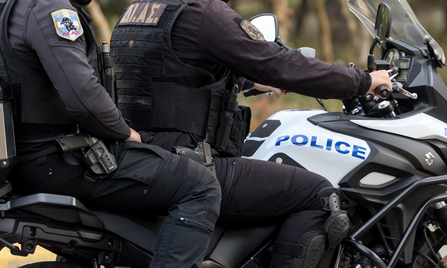 Ιωάννινα: Ένοπλη ληστεία σε κοσμηματοπωλείο στην Πάργα