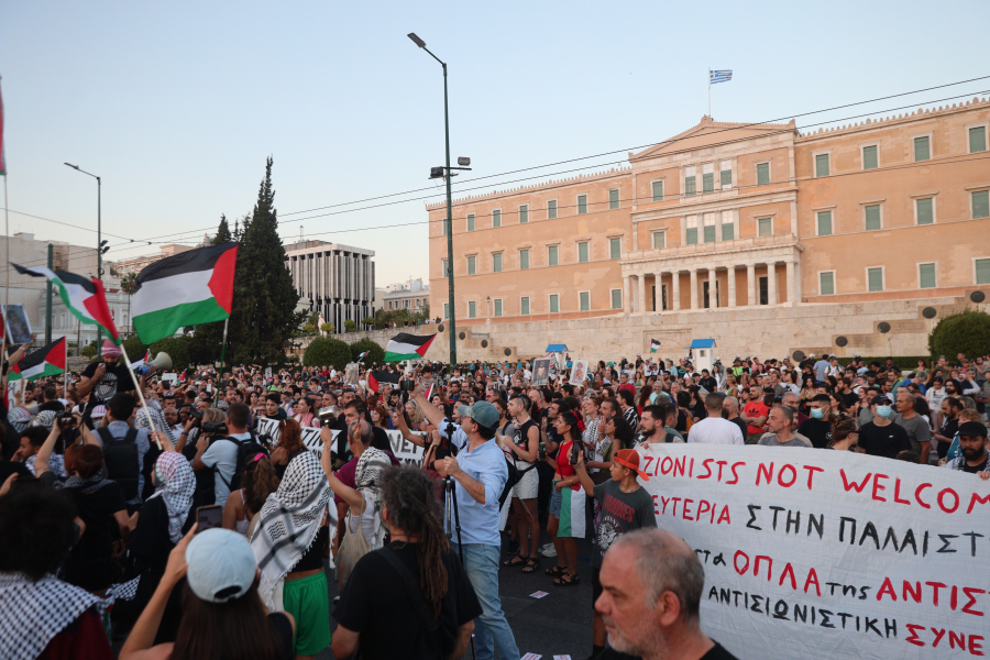 «Λευτεριά στην Παλαιστίνη» - Μεγάλες συγκεντρώσεις στο Σύνταγμα και στη Θεσσαλονίκη