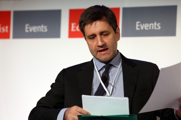 Χουλιαράκης: Το QE είναι επιθυμητό αλλά όχι απαραίτητο για έξοδο στις αγορές