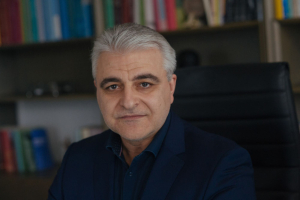 Καθ. Ταβερναράκης: «Η ζωή είναι πιο εφευρετική απ’ όσο νομίζαμε!»