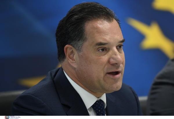 Γεωργιάδης για Market Pass: «Τεχνικό ζήτημα για τις οικογένειες με πάνω από 6 παιδιά, θα το δούμε»