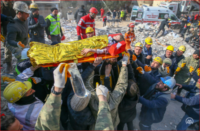 Θάνατος και θαύματα στα ερείπια των σεισμών - Άνω των 28.000 οι νεκροί σε Τουρκία, Συρία