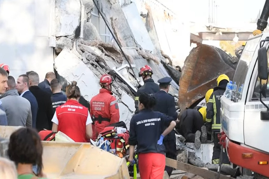 Σερβία: Κατέρρευσε οροφή σιδηροδρομικού σταθμού, τουλάχιστον 11 νεκροί (Βίντεο)