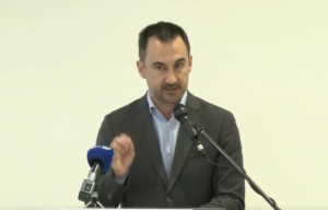 Χαρίτσης στην Κεντρική Επιτροπή της Νέας Αριστεράς: Ήρθαμε για να μείνουμε, εμείς δεν είμαστε πρόβατα