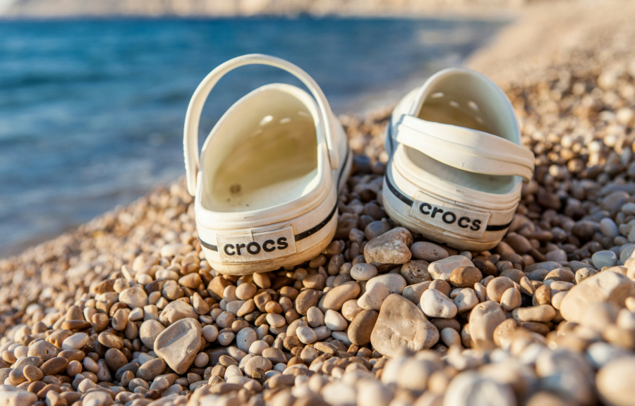 Η Crocs μηνύει τη Five Below για clogs των 7 δολαρίων