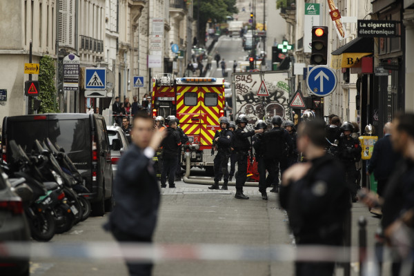 Λυών: Στους 13 οι τραυματίες από την έκρηξη - Αναζητείται ποδηλάτης (pics+vid)