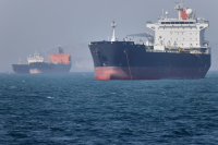 Πετρέλαιο: Κάτω από τα 80 δολάρια το Brent με την προσδοκία συμφωνίας για τα Στενά του Ορμούζ