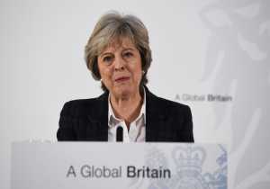 Η βρετανική κυβέρνηση δεν θα επιτρέψει στους βουλευτές να μπλοκάρουν το Brexit