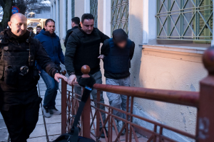 Σέρρες: Δίωξη για ανθρωποκτονία από πρόθεση στον 16χρονο που πλάκωσε μέχρι θανάτου τον 17χρονο