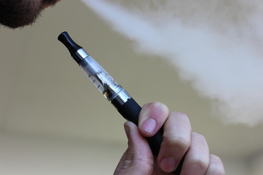 Πιο αυστηροί κανόνες για τη νικοτίνη και τα ηλεκτρονικά τσιγάρα – Αναλαμβάνει δράση το Γενικό Χημείο του Κράτους