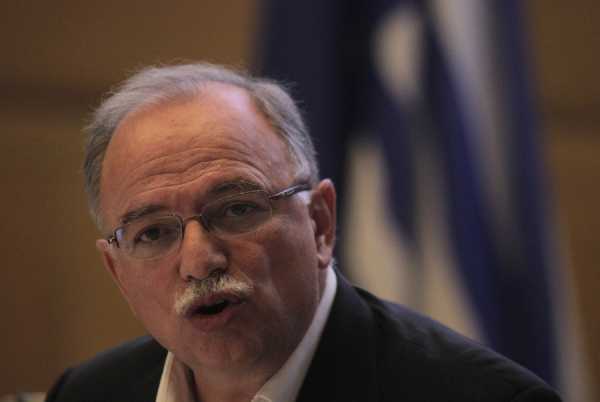 Παπαδημούλης: Συμβιβασμό την Τετάρτη στην Σύνοδο για αποφυγή του Grexit