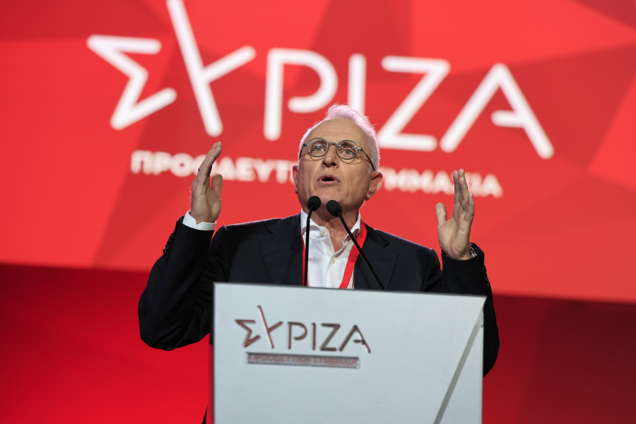 Ο ορισμός της αποστασίας και το μήνυμα σε Ανδρουλάκη