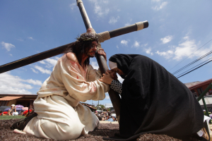 Νέα οδηγία από το Βατικανό: Μόνο ο Χριστός έσωσε τον κόσμο, όχι η Παναγία
