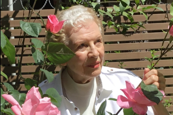 Ο πολιτικός κόσμος αποχαιρετά με θλίψη τη Σύλβα Ακρίτα