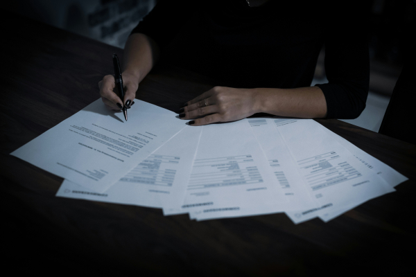 Εφορία: Πότε τα εικονικά τιμολόγια είναι πρόβλημα για τον λήπτη