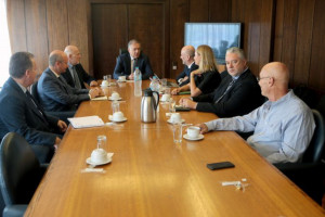 Συνάντηση εκπροσώπων του ΣΕΤΕ με Θεοδωρικάκο - Στο τραπέζι τα προβλήματα του τουριστικού κλάδου