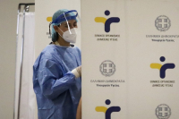 Κορονοϊός: Πάνω από 2.000 τα κρούσματα, 22 νεκροί και 334 διασωληνωμένοι